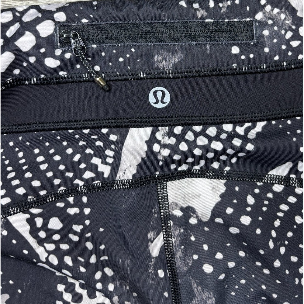 Lululemon Women's Leggings Mesh Black White Running Gym Size 6 - Picture 4 of 4